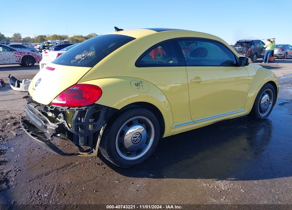 2012 VOLKSWAGEN BEETLE 2.5L VIN: 3VWJP7AT5CM610296