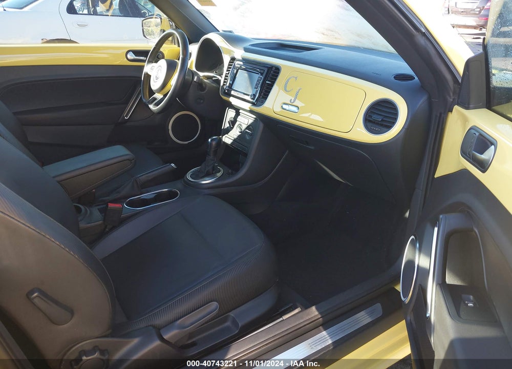 2012 VOLKSWAGEN BEETLE 2.5L VIN: 3VWJP7AT5CM610296