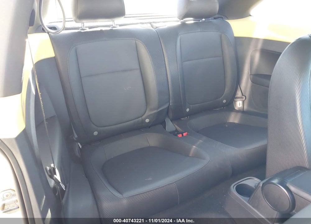 2012 VOLKSWAGEN BEETLE 2.5L VIN: 3VWJP7AT5CM610296