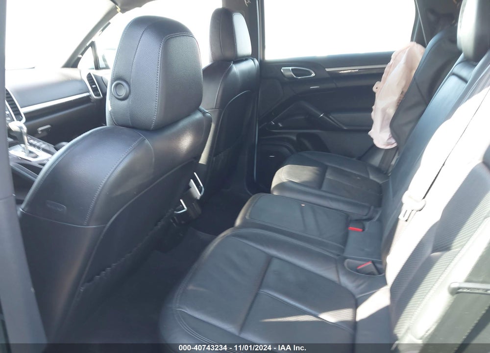 2014 PORSCHE CAYENNE PLATINUM EDITION VIN: WP1AA2A20ELA92079