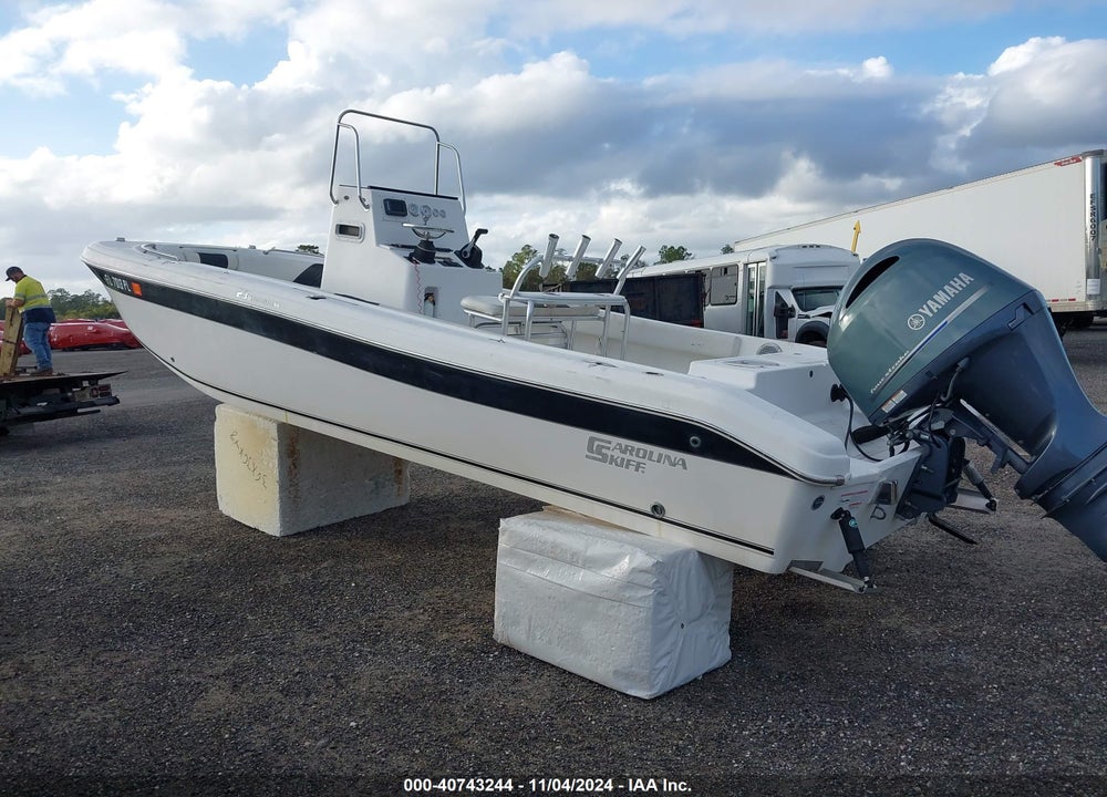 2012 CAROLINA SKIFF FISHING BOAT VIN: EKHX0058I112