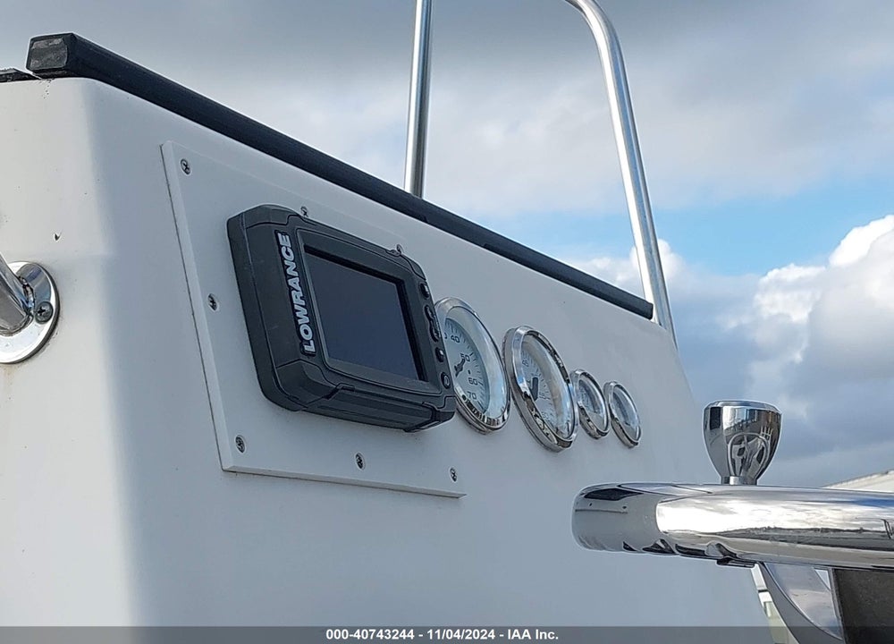2012 CAROLINA SKIFF FISHING BOAT VIN: EKHX0058I112