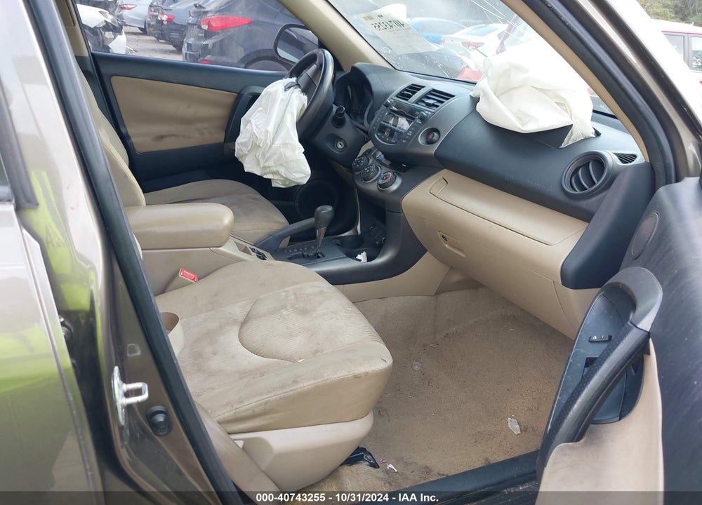 2011 TOYOTA RAV4 VIN: 2T3ZF4DV2BW068379
