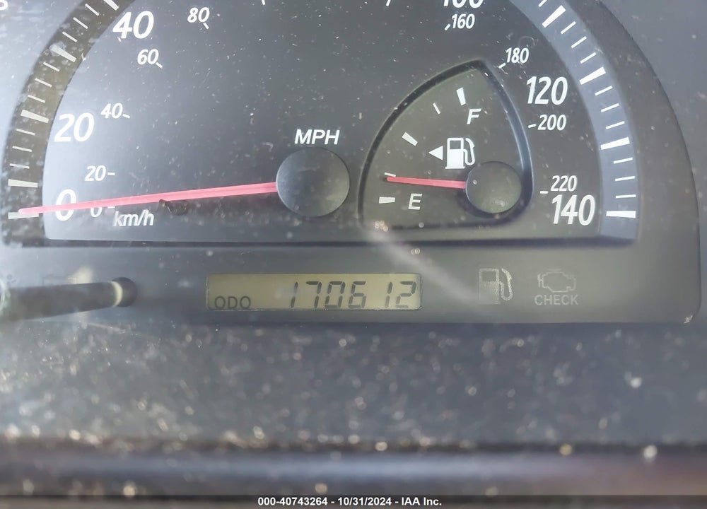 2002 TOYOTA CAMRY XLE VIN: 4T1BE32K82U032745