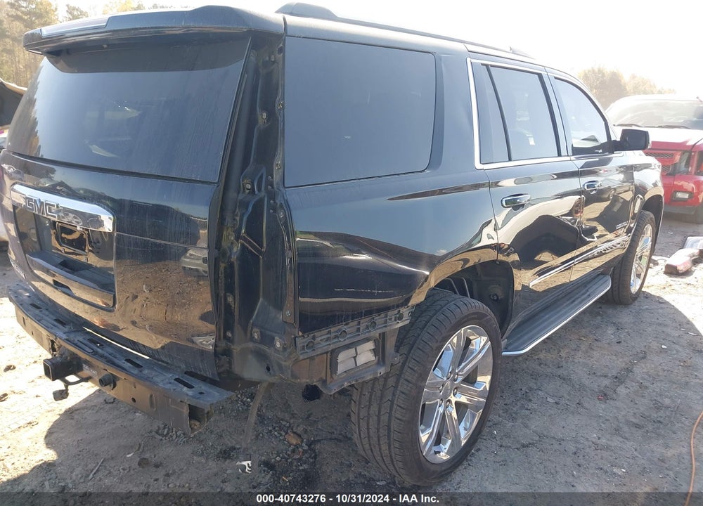 2017 GMC YUKON DENALI VIN: 1GKS2CKJ0HR354901