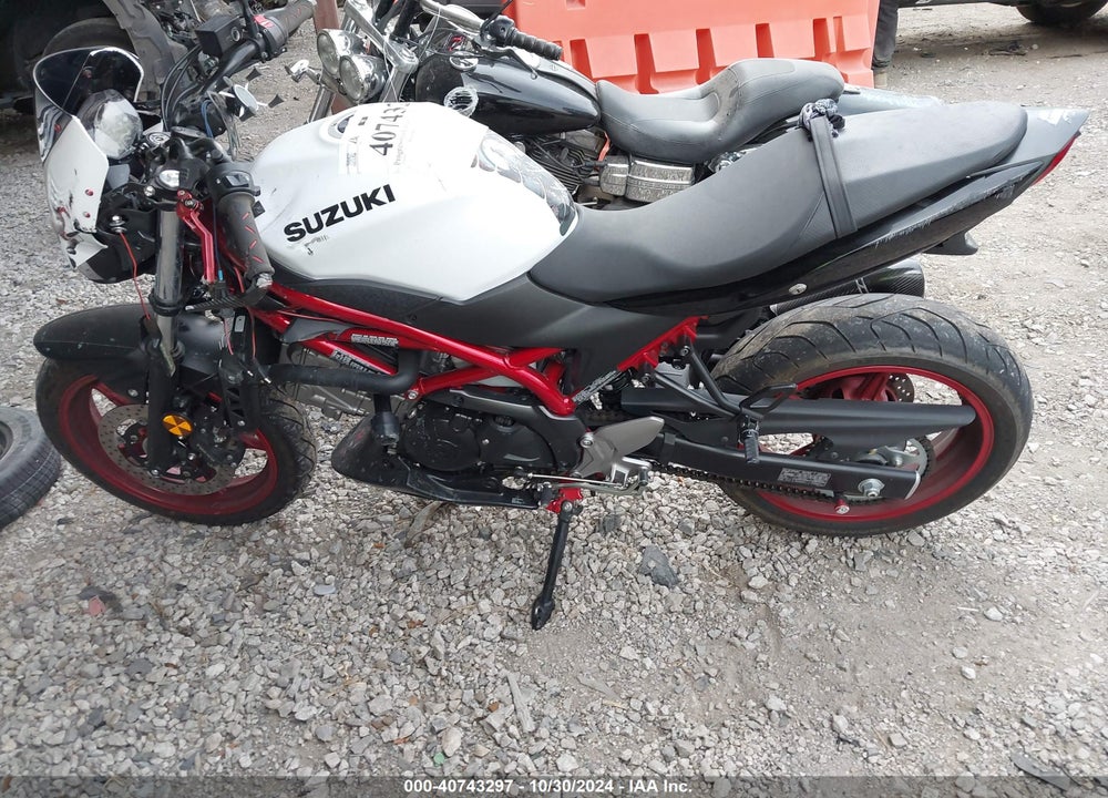 2021 SUZUKI SV650 A/X VIN: JS1VP55B1M7100236