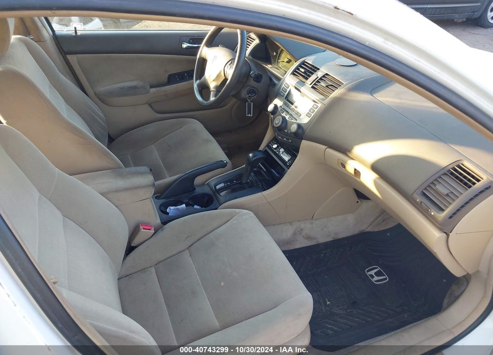 2007 HONDA ACCORD 2.4 VP VIN: 1HGCM56107A223613