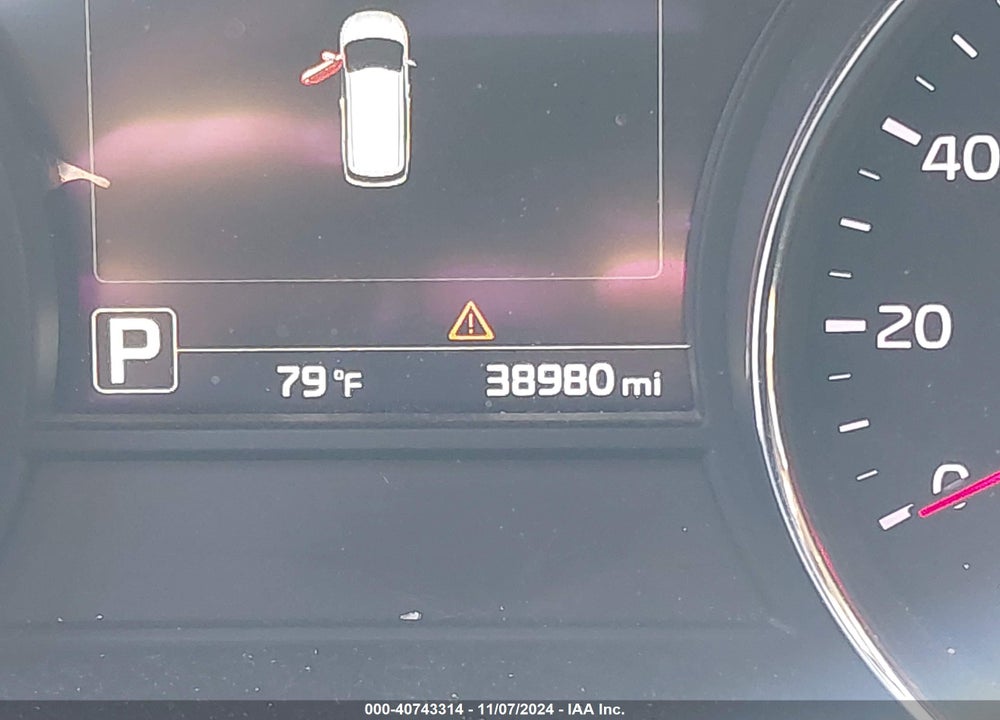 2018 KIA SEDONA LX VIN: KNDMB5C1XJ6351008