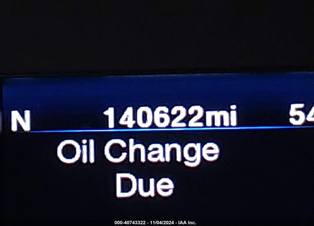 2012 CHRYSLER 300 VIN: 2C3CCAHG0CH130022