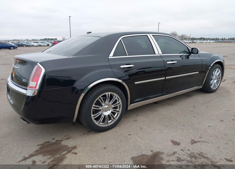 2012 CHRYSLER 300 VIN: 2C3CCAHG0CH130022