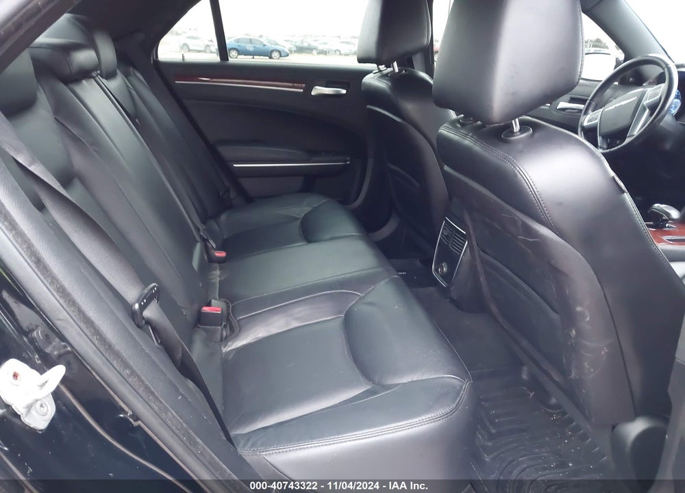 2012 CHRYSLER 300 VIN: 2C3CCAHG0CH130022