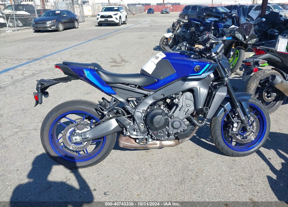 2024 YAMAHA MT09 C VIN: JYARN94Y2RA000355