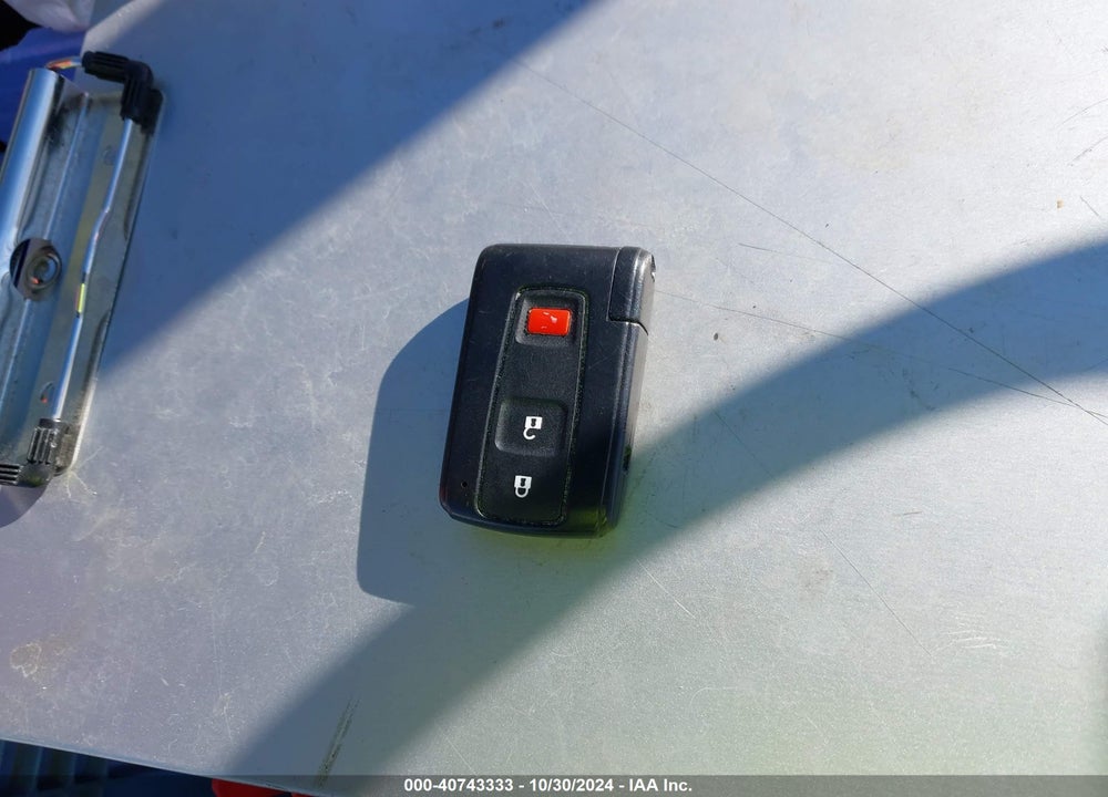 2007 TOYOTA PRIUS VIN: JTDKB20U377560002