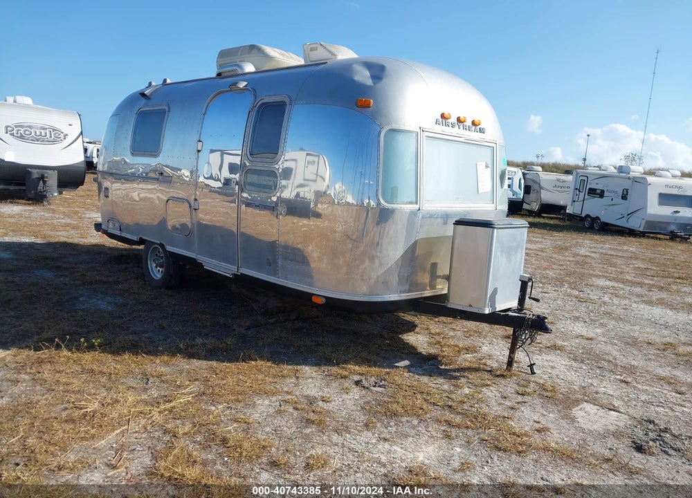 1973 AIRSTREAM OTHER VIN: L21D3J4830