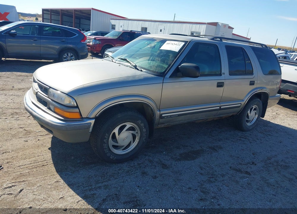 2001 CHEVROLET BLAZER LT VIN: 1GNDT13WX12110792