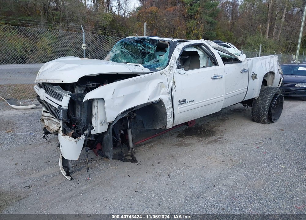 2013 CHEVROLET SILVERADO 2500HD LTZ VIN: 1GC1KYE83DF197504