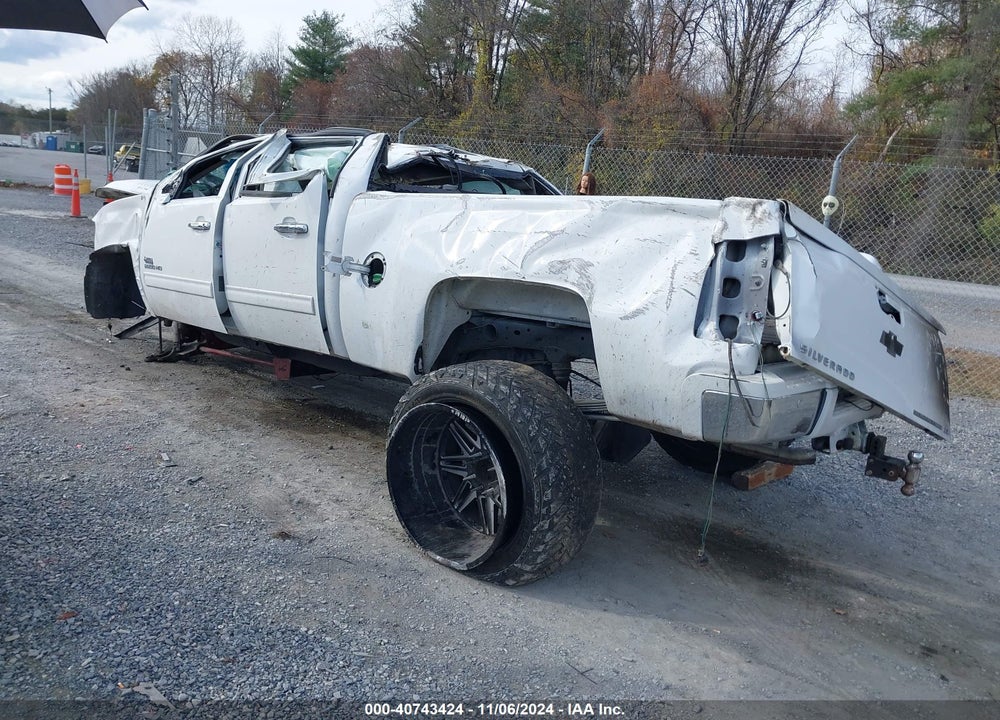 2013 CHEVROLET SILVERADO 2500HD LTZ VIN: 1GC1KYE83DF197504