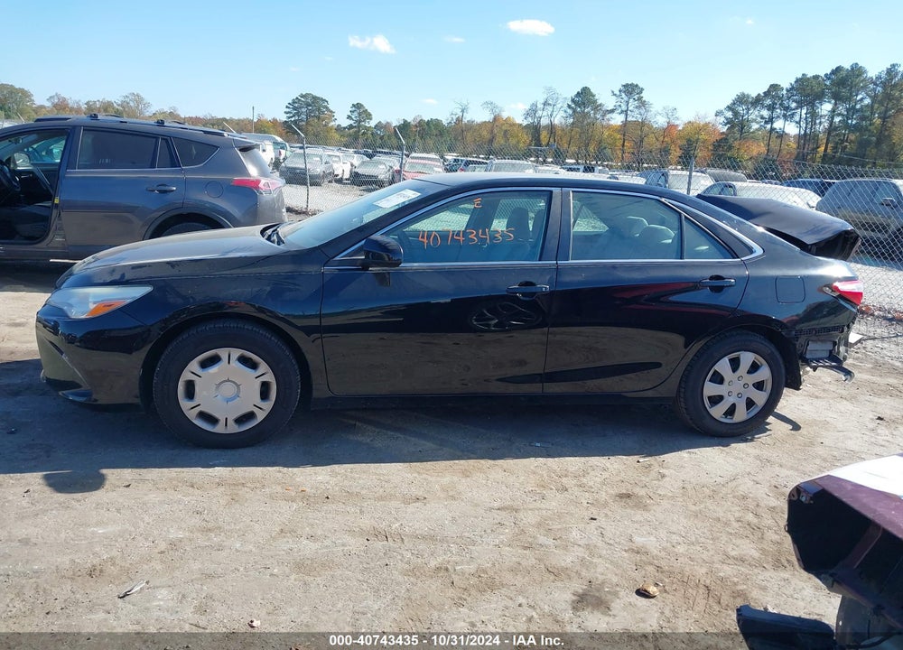 2016 TOYOTA CAMRY LE VIN: 4T4BF1FK5GR533438