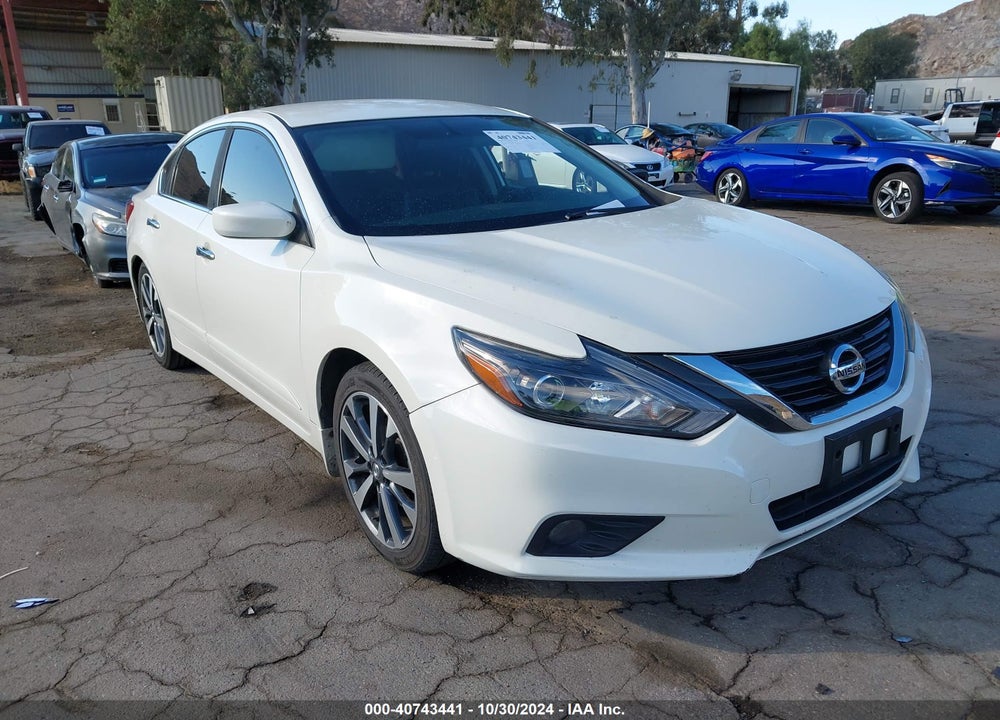 2017 NISSAN ALTIMA 2.5 SR VIN: 1N4AL3AP1HC263638