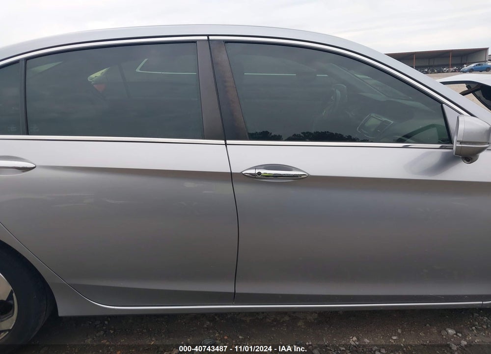2017 HONDA ACCORD EX-L VIN: 1HGCR2F99HA179005