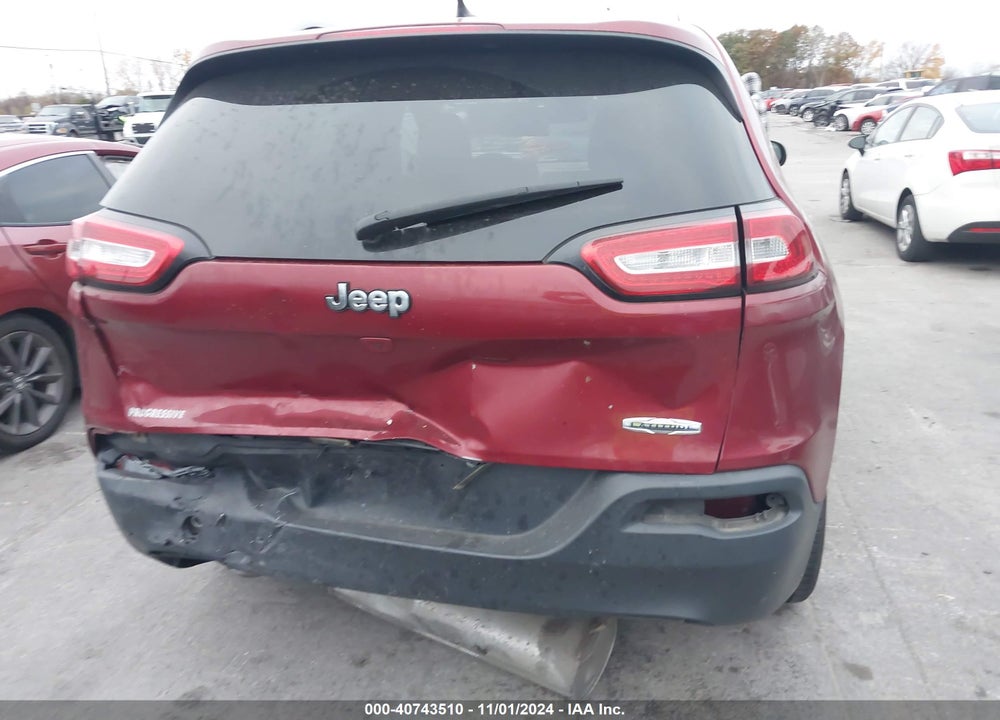 2015 JEEP CHEROKEE LATITUDE VIN: 1C4PJLCB2FW712476