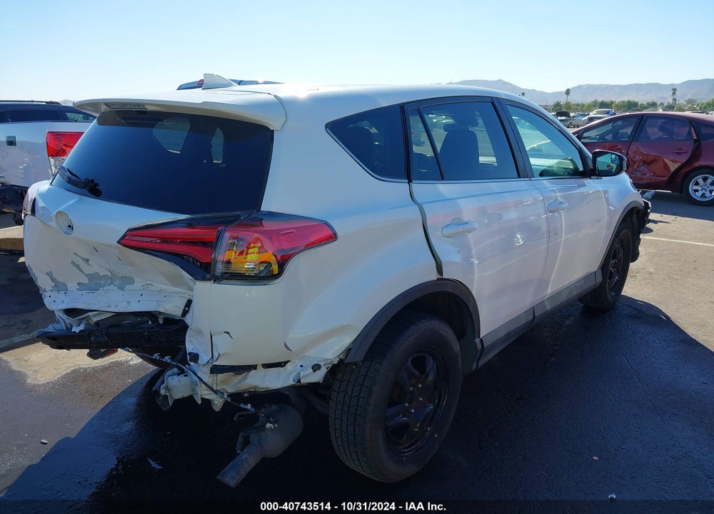 2018 TOYOTA RAV4 LE VIN: 2T3ZFREVXJW469026
