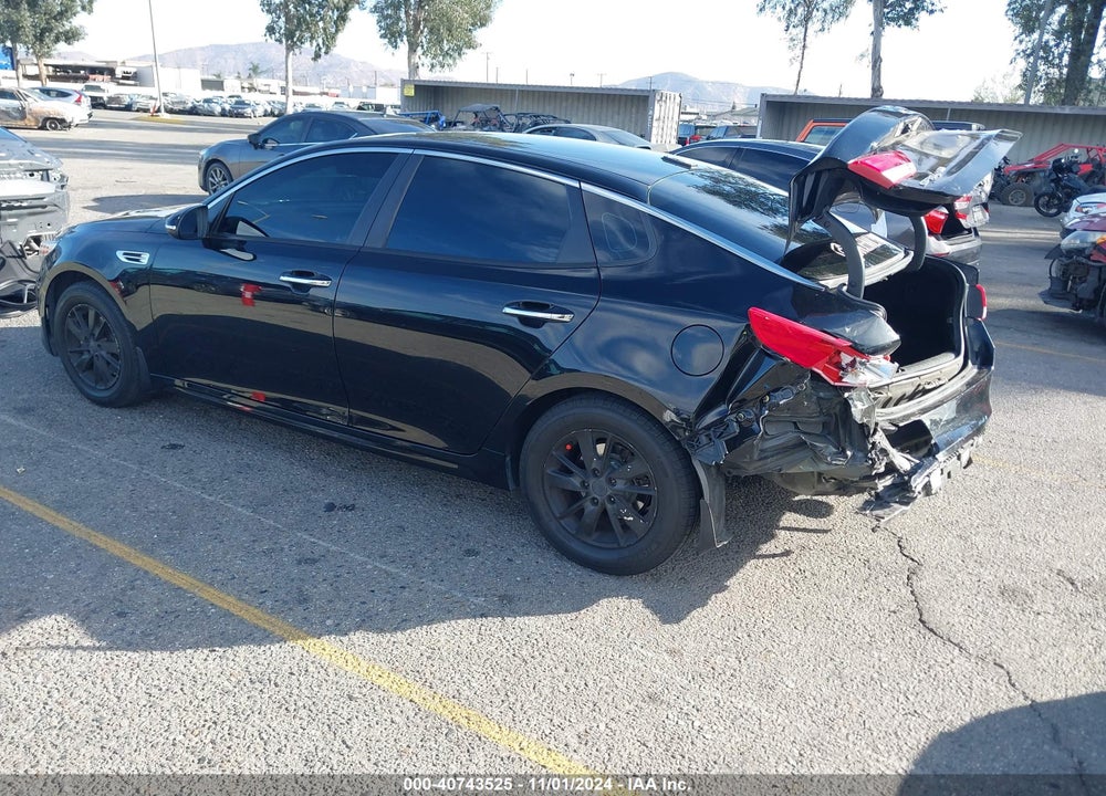 2016 KIA OPTIMA LX VIN: 5XXGT4L33GG110438