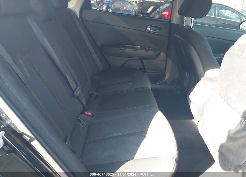 2016 KIA OPTIMA LX VIN: 5XXGT4L33GG110438
