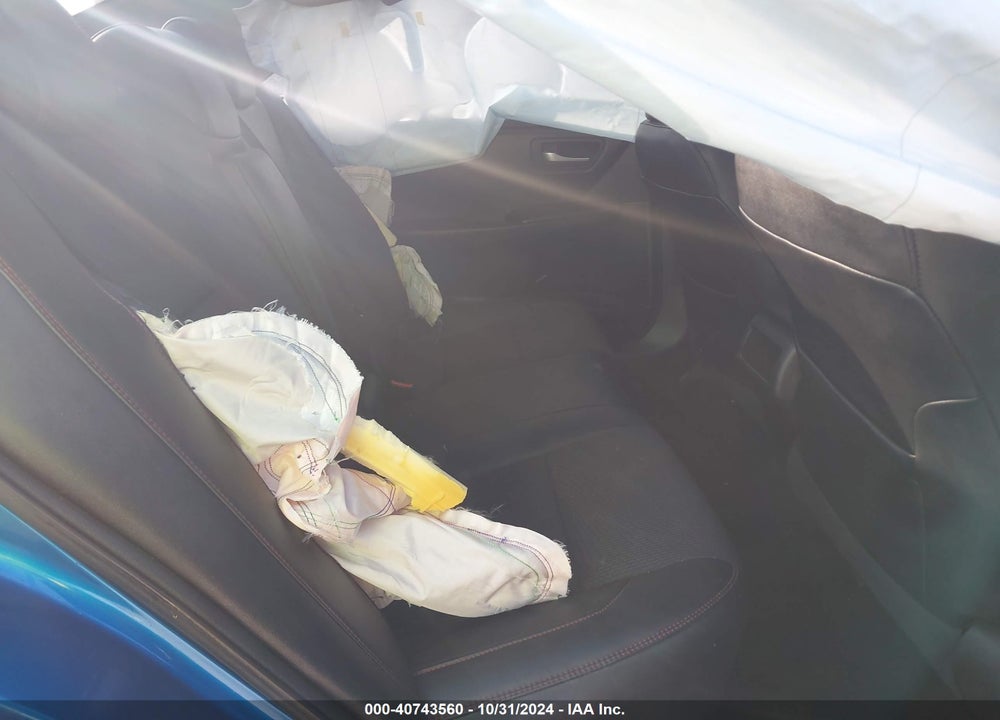 2017 TOYOTA CAMRY SE VIN: 4T1BF1FK4HU633607