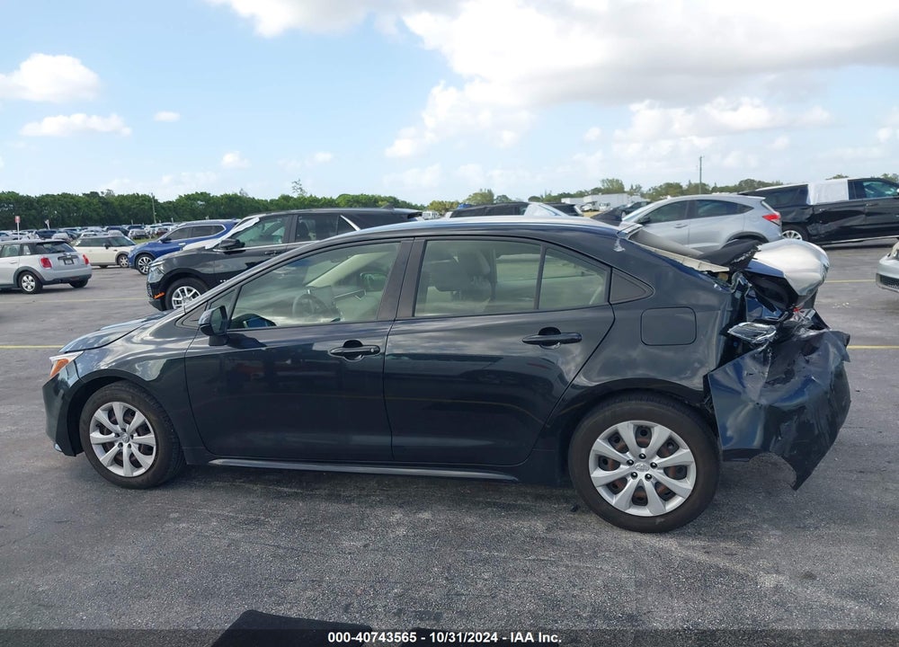 2021 TOYOTA COROLLA LE VIN: JTDEPMAE7MJ145426