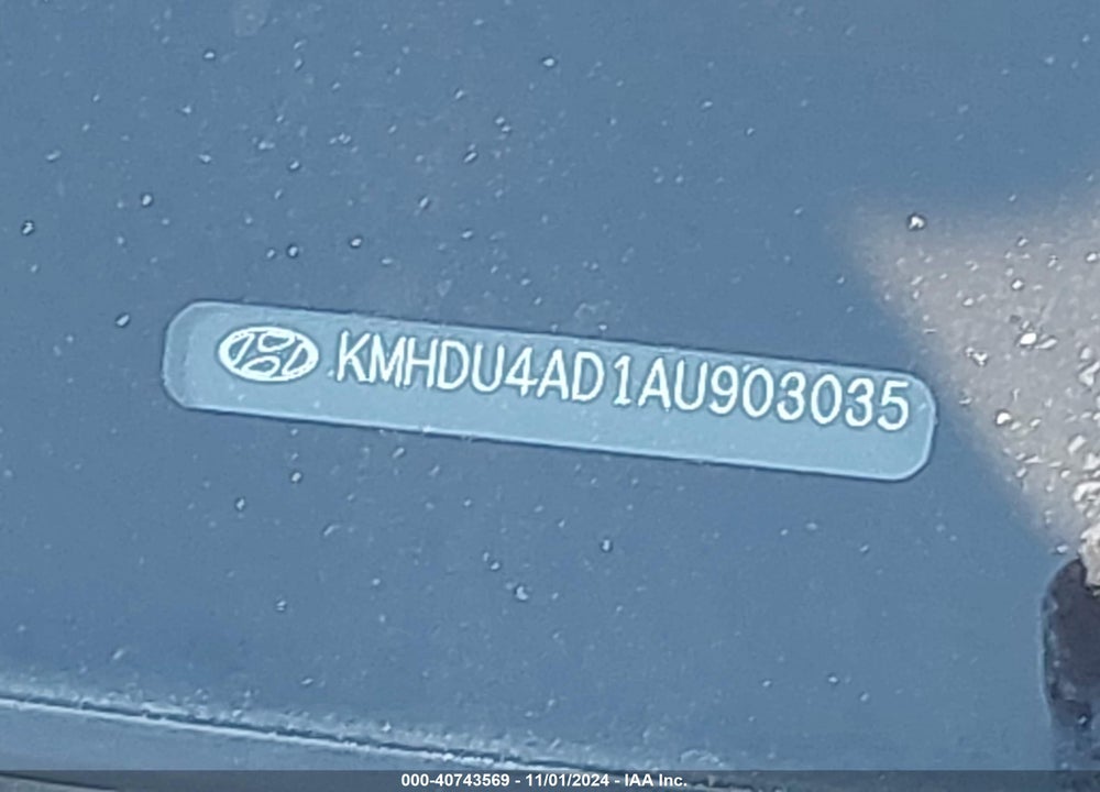 2010 HYUNDAI ELANTRA VIN: KMHDU4AD1AU903035