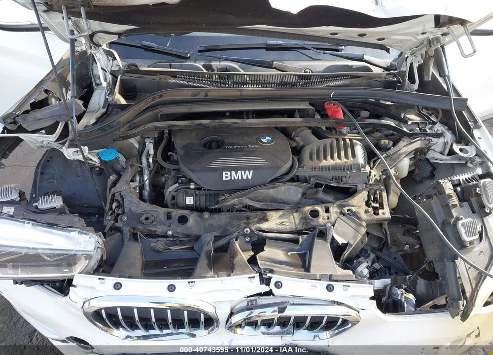 2017 BMW X1 XDRIVE28I VIN: WBXHT3C32H5F84164