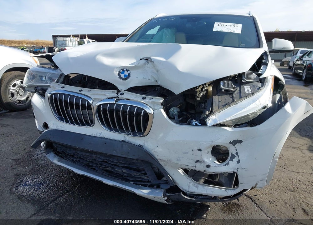 2017 BMW X1 XDRIVE28I VIN: WBXHT3C32H5F84164