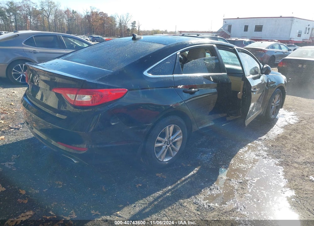 2016 HYUNDAI SONATA VIN: 5NPE24AF9GH284140