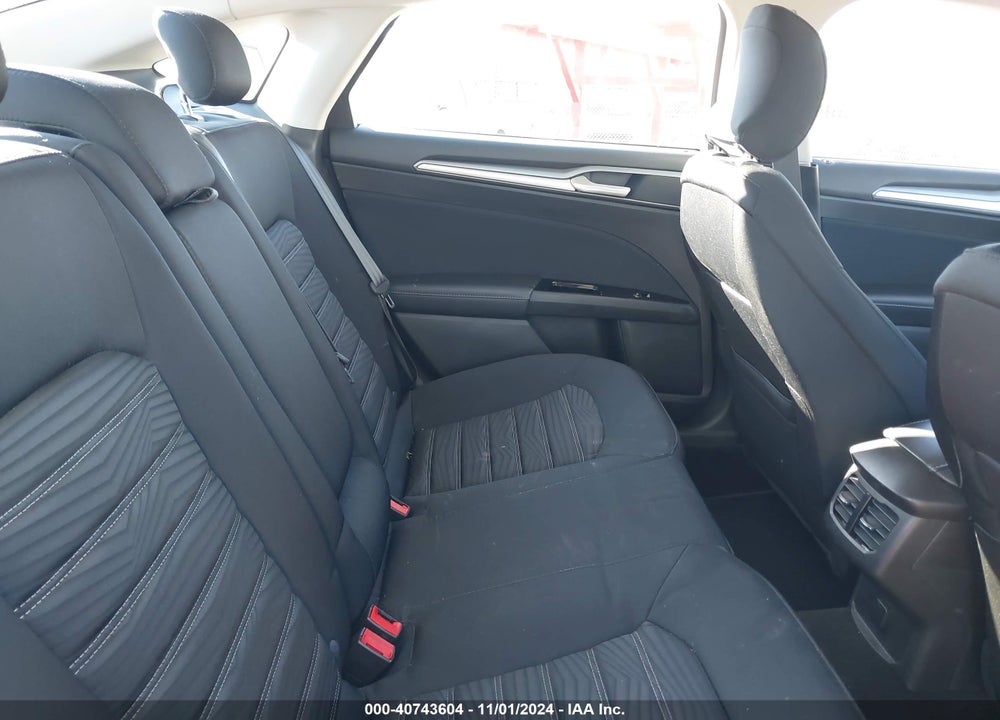 2016 FORD FUSION SE VIN: 3FA6P0H7XGR299228