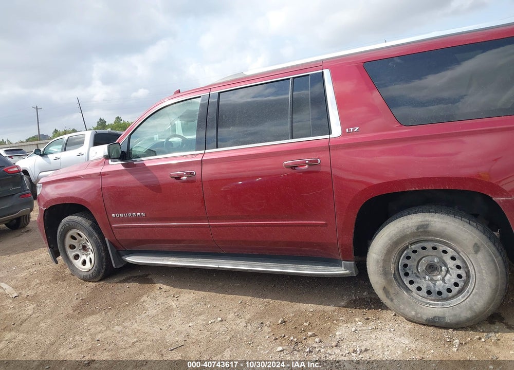 2016 CHEVROLET SUBURBAN LTZ VIN: 1GNSCJKC6GR327318
