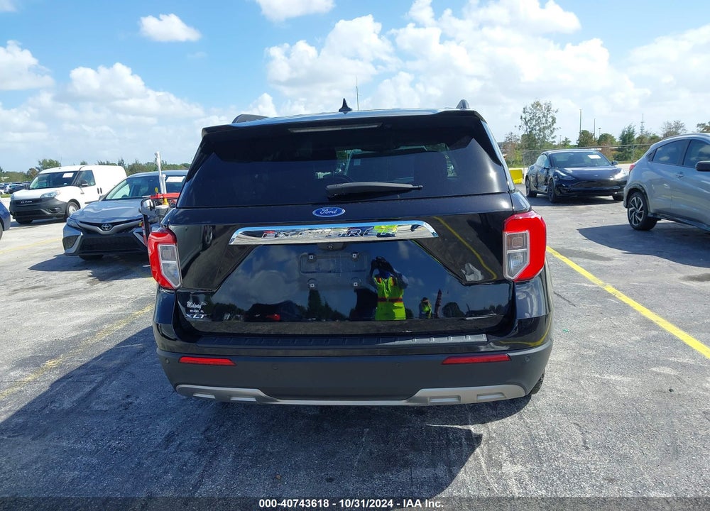 2020 FORD EXPLORER XLT VIN: 1FMSK7DHXLGC75068