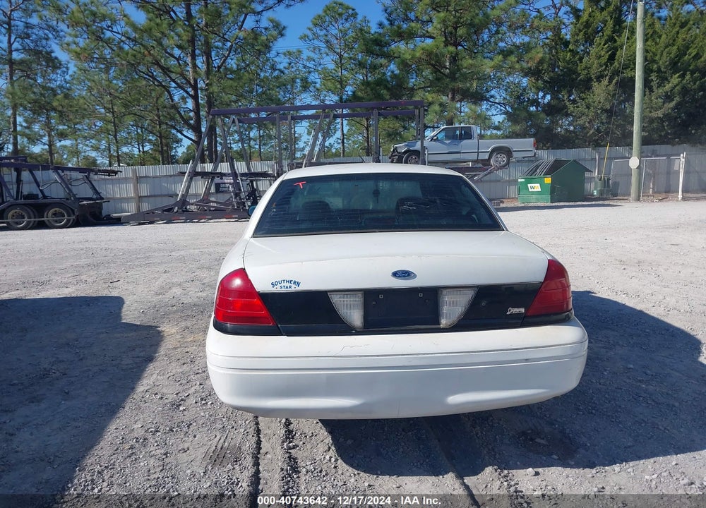 2009 FORD CROWN VICTORIA VIN: 2FAHP71V69X100447
