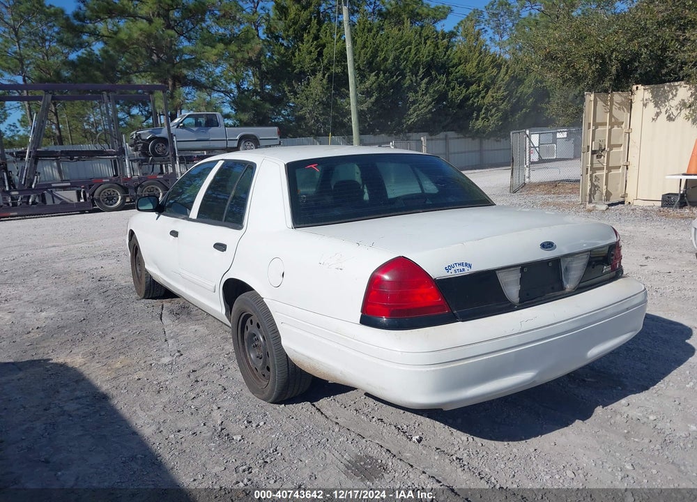 2009 FORD CROWN VICTORIA VIN: 2FAHP71V69X100447