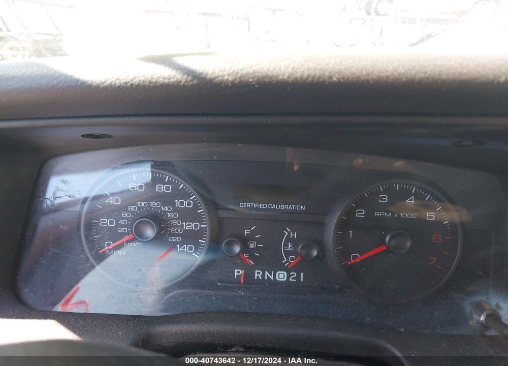 2009 FORD CROWN VICTORIA VIN: 2FAHP71V69X100447
