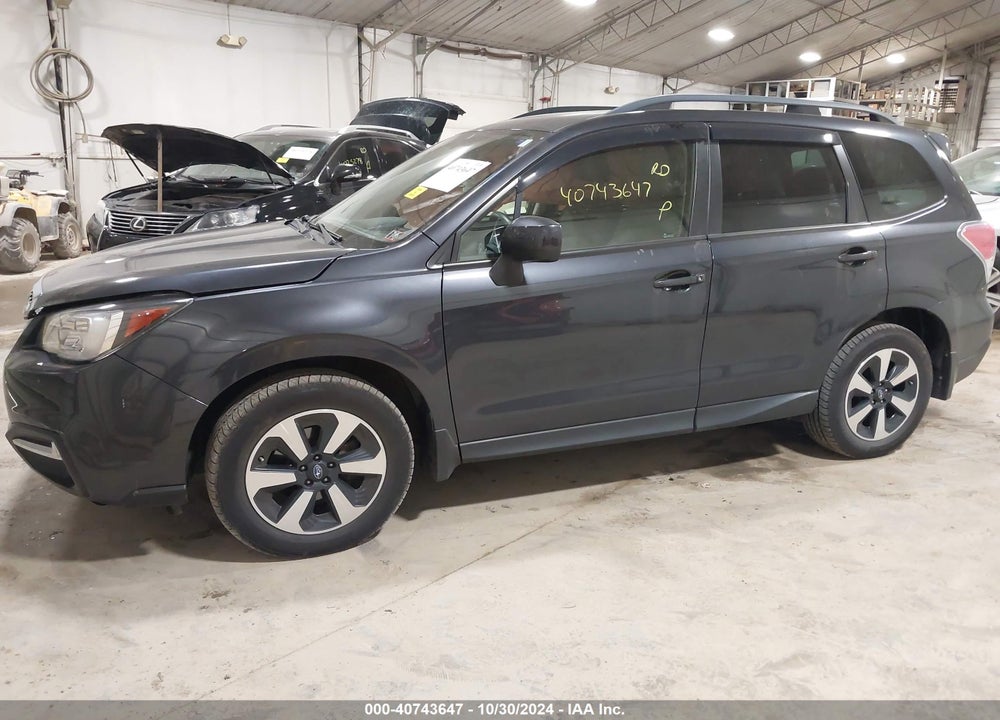 2018 SUBARU FORESTER 2.5I PREMIUM VIN: JF2SJAEC9JH474760