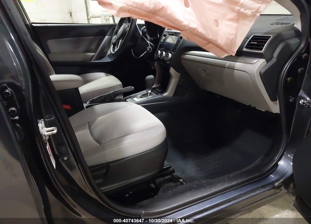 2018 SUBARU FORESTER 2.5I PREMIUM VIN: JF2SJAEC9JH474760