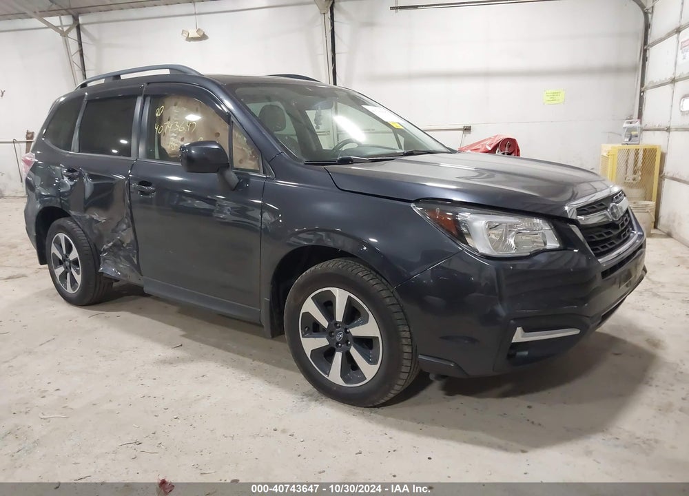 2018 SUBARU FORESTER 2.5I PREMIUM VIN: JF2SJAEC9JH474760