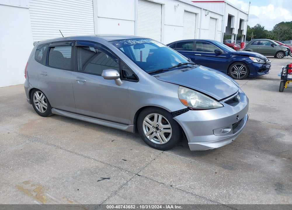 2008 HONDA FIT SPORT VIN: JHMGD376X8S009558