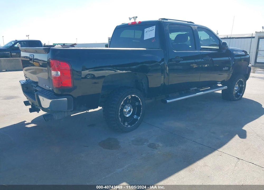 2011 CHEVROLET SILVERADO 1500 LTZ VIN: 3GCPKTE35BG296984