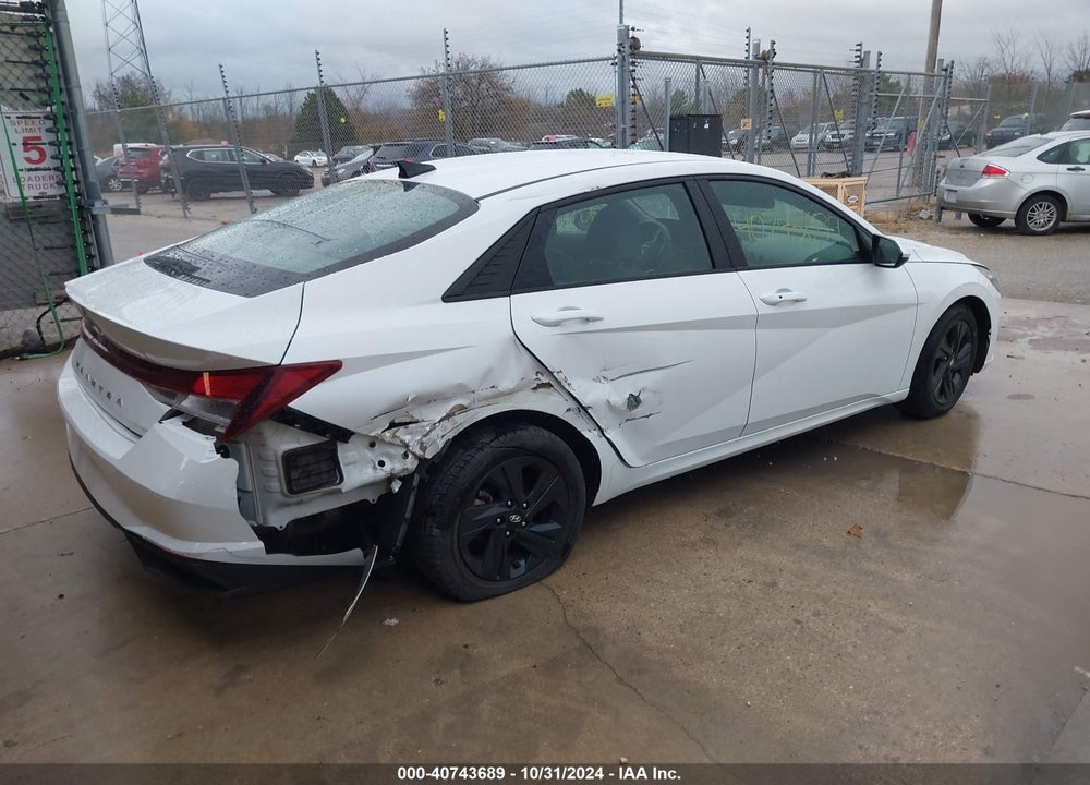 2021 HYUNDAI ELANTRA SEL VIN: 5NPLM4AG1MH011490