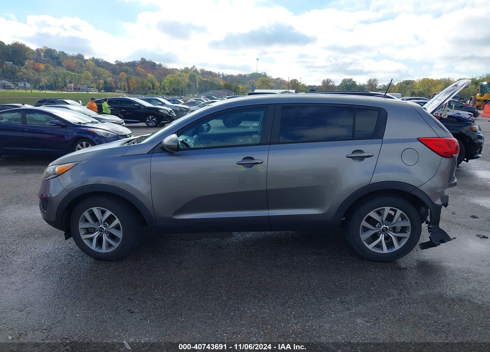 2016 KIA SPORTAGE LX VIN: KNDPB3AC1G7815814