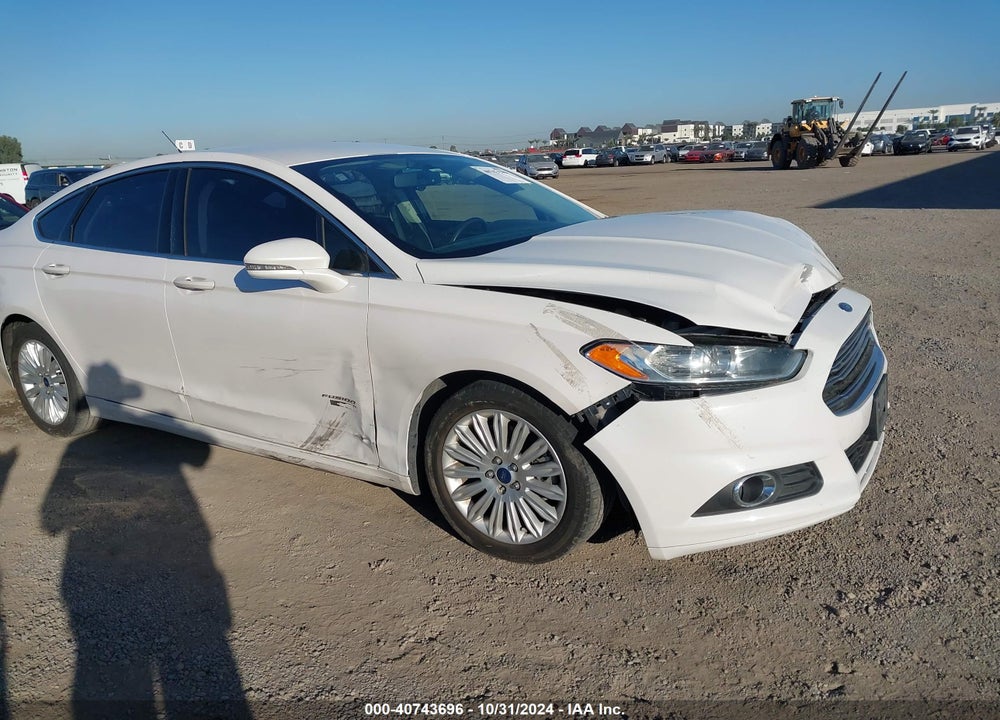 2016 FORD FUSION ENERGI SE LUXURY VIN: 3FA6P0PUXGR123089