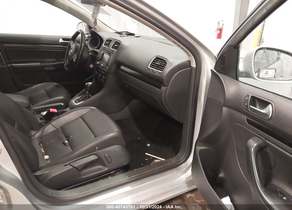 2012 VOLKSWAGEN JETTA SPORTWAGEN 2.0L TDI VIN: 3VWPL7AJ9CM628773