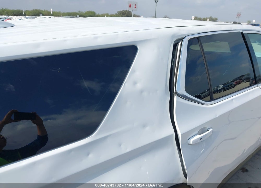 2020 CHEVROLET TRAVERSE FWD LS VIN: 1GNERFKW9LJ277624